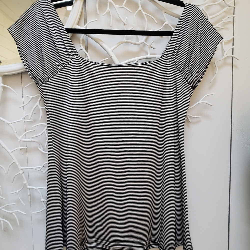 Black & White Striped Off/On Shoulder Shirt - Picture 2 of 4